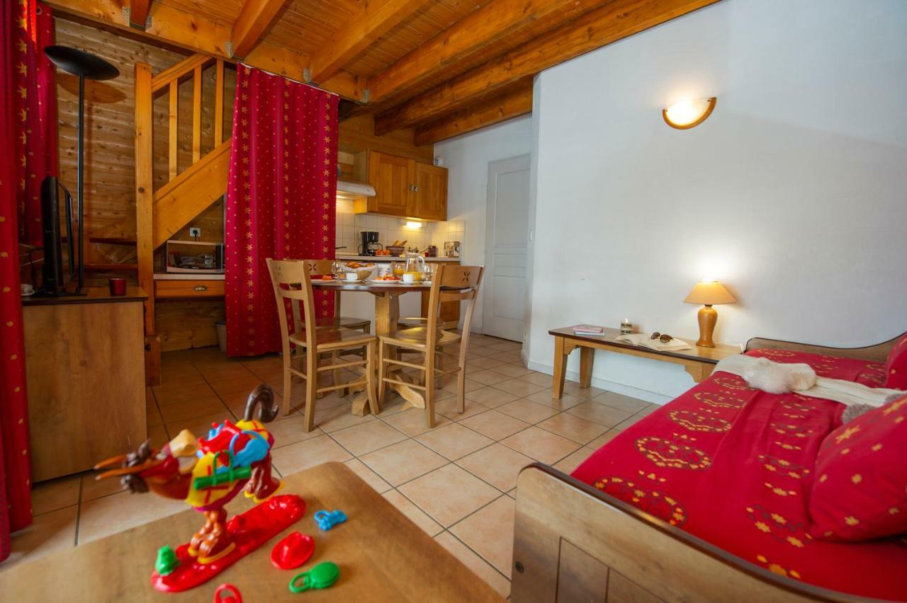 Residence Goelia Le Village Gaulois Сен-Франсуа-Лоншам Екстериор снимка